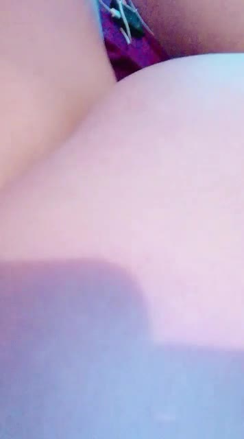 بدنمایی دخی وطنی با بدن خیلی تر و تمیز.mp4 - تماشای آنلاین در بکن تو