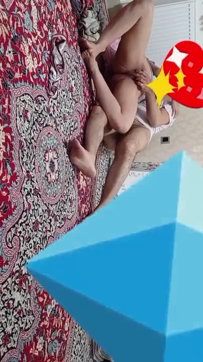 سکس آقا ممد با زنش.mp4 - تماشای آنلاین در بکن تو