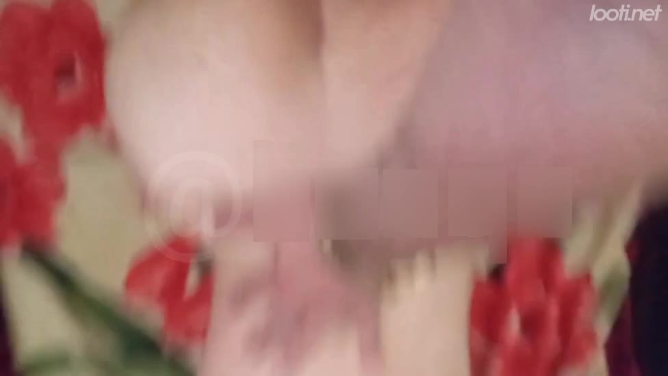 فیلم سکس ایرانی با زنش ایستاده تلمبه های سنگین میزنه.mp4 - تماشای آنلاین در بکن تو