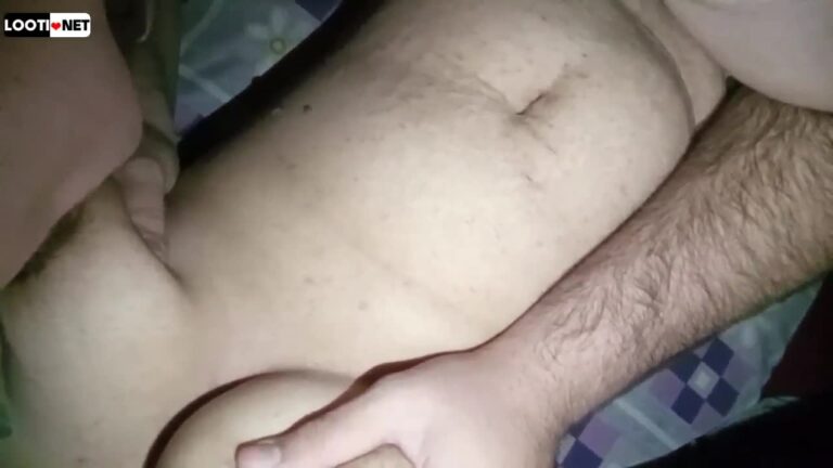ممه خوری برای مامان امید.mp4