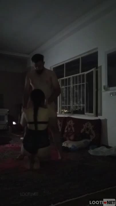 سکس با دوس دخترش ساک میزنه.mp4 - تماشای آنلاین در بکن تو